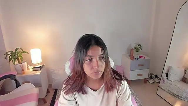 martina roldam online show from 10/01/25, 12:16