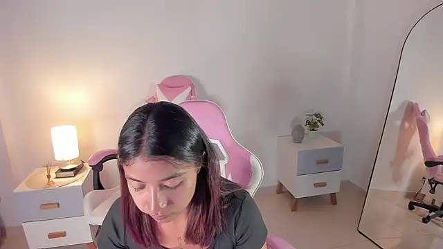 martina roldam online show from 09/30/25, 01:22