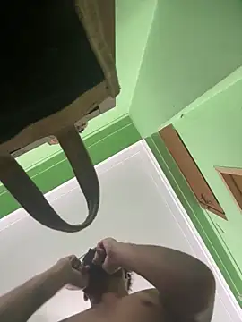 GildanK18 online show from 09/08/25, 04:39