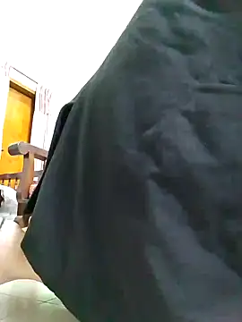 GildanK18 online show from 01/14/25, 07:53