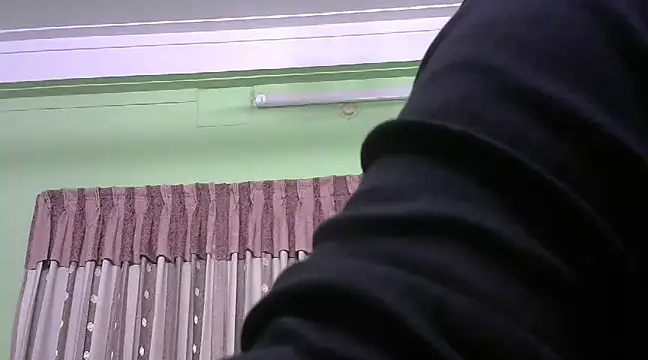 GildanK18 online show from 01/22/25, 08:17