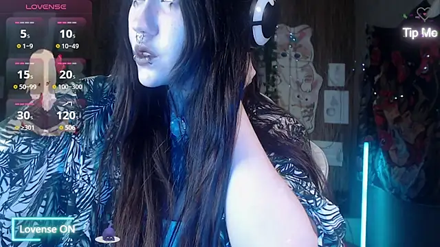 Snapshot of chloe_crystall_killer chatting on 05/01/26, 10:09 chloe crystall killer online show from 05/01/26, 10:09
