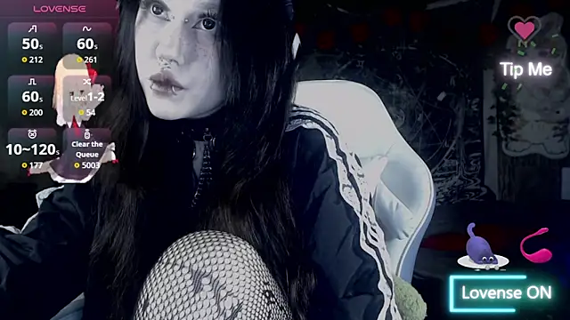 chloe crystall killer online show from 03/24/26, 06:35