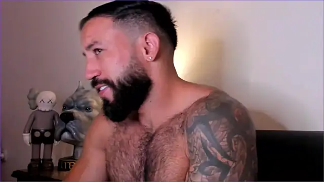 BradLeon  online show from 12/05/25, 10:58