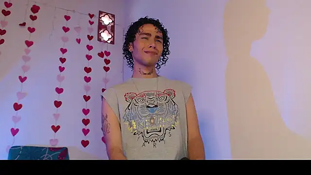 seven7xis online show from 02/10/25, 09:04