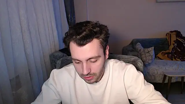 handsomeee04 online show from 03/12/26, 09:08