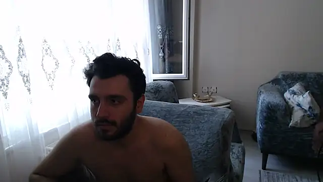 Snapshot of handsomeee04 chatting on 06/09/26, 01:34 handsomeee04 online show from 06/09/26, 01:34