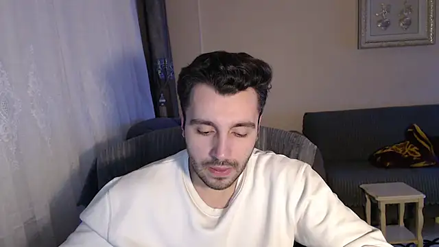 handsomeee04 online show from 11/29/25, 10:32