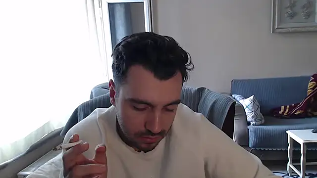 handsomeee04 online show from 11/08/25, 01:25