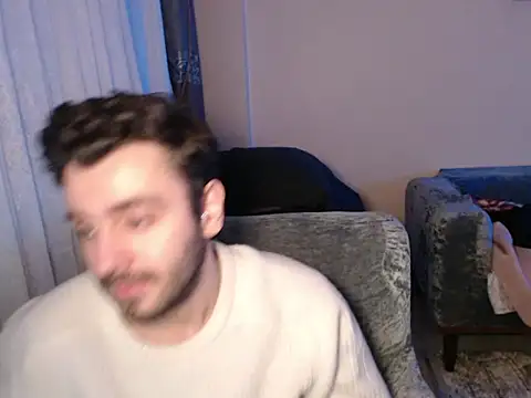 handsomeee04 online show from 04/03/26, 05:19