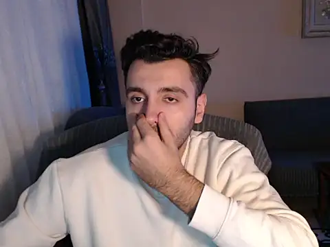 handsomeee04 online show from 11/13/25, 10:13