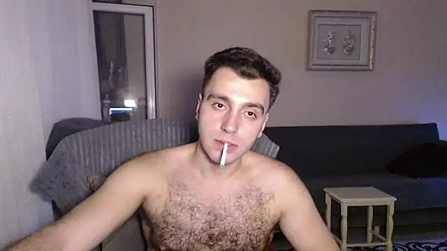 Snapshot of handsomeee04 chatting on 09/12/25, 02:44 handsomeee04 online show from 09/12/25, 02:44