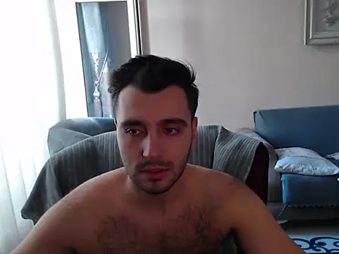 Snapshot of handsomeee04 chatting on 09/19/25, 02:54 handsomeee04 online show from 09/19/25, 02:54