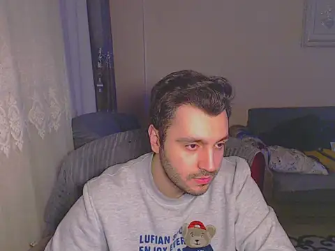 Snapshot of handsomeee04 chatting on 02/24/25, 10:03 handsomeee04 online show from 02/24/25, 10:03