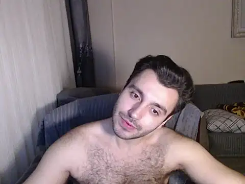 handsomeee04 online show from 10/29/25, 05:23