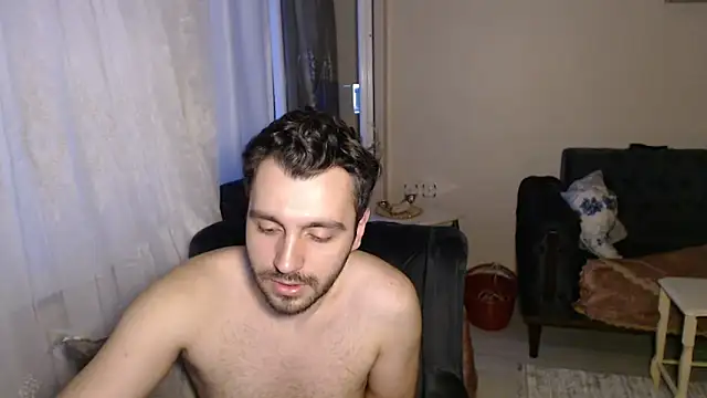 Snapshot of handsomeee04 chatting on 06/03/26, 05:50 handsomeee04 online show from 06/03/26, 05:50
