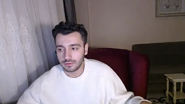 handsomeee04 online show from 12/18/25, 09:18