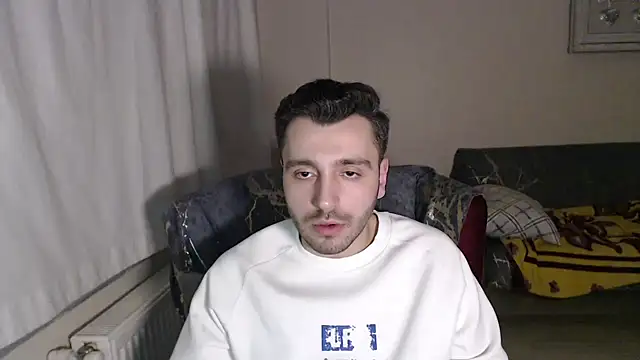 handsomeee04 online show from 02/14/26, 01:50