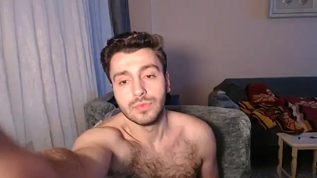 handsomeee04 online show from 03/05/26, 09:43