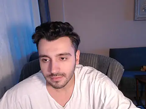 handsomeee04 online show from 11/15/25, 09:52