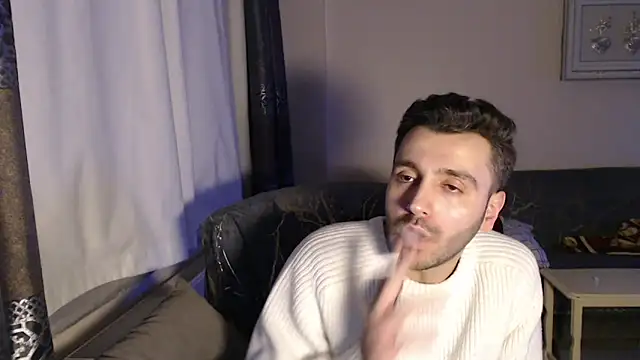 handsomeee04 online show from 02/14/26, 09:48