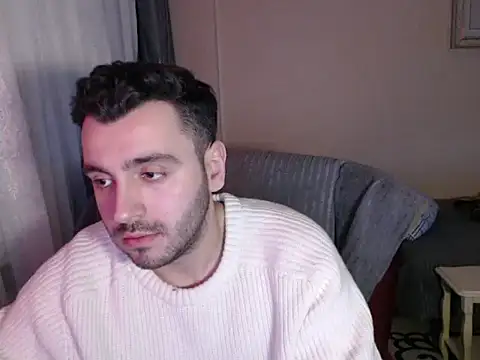 handsomeee04 online show from 01/10/26, 10:38