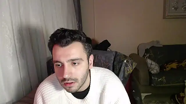 handsomeee04 online show from 02/03/26, 02:53