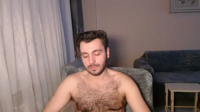 handsomeee04 online show from 03/10/26, 10:14