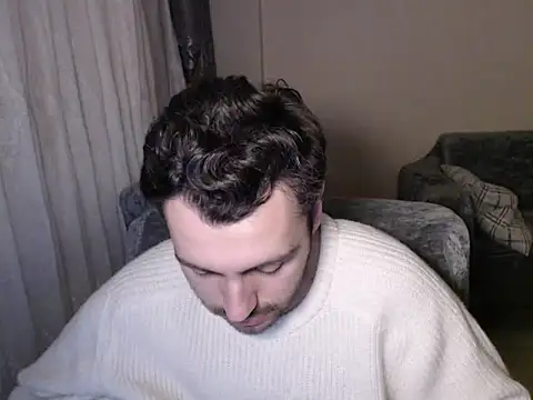 handsomeee04 online show from 03/17/26, 11:30