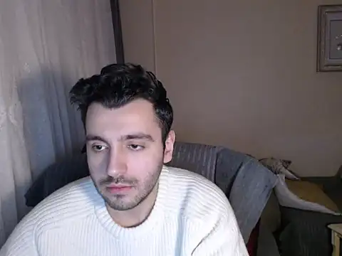 handsomeee04 online show from 01/09/26, 10:49