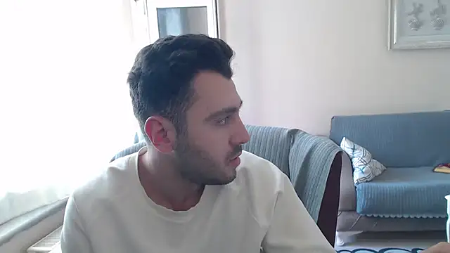 handsomeee04 online show from 11/09/25, 11:25