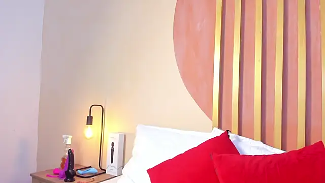 Nicole Angels  online show from 12/15/25, 07:52