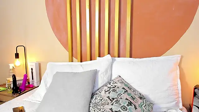 Nicole Angels  online show from 02/02/26, 07:24