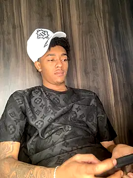 Boy cock18 online show from 11/04/25, 10:52