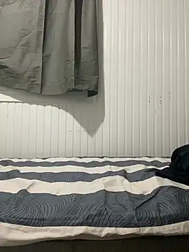 ekskekejejej online show from 02/17/25, 03:33