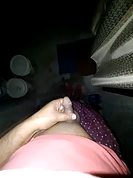 Snapshot of Bloal25 chatting on 01/09/25, 06:04 Bloal25 online show from 01/09/25, 06:04