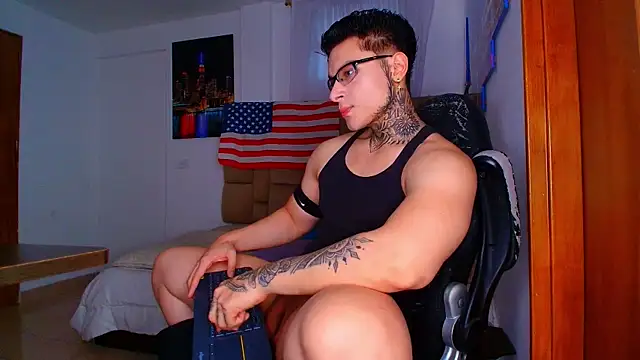 DennisWalkerr online show from 10/21/25, 09:58