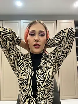 SashaMeow online show from 07/10/26, 05:24