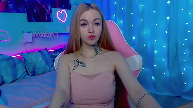 Snapshot of Naughty_Mable chatting on 02/19/25, 04:12 Naughty Mable online show from 02/19/25, 04:12