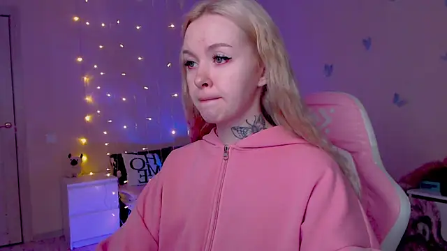 Naughty Mable online show from 04/12/26, 12:03