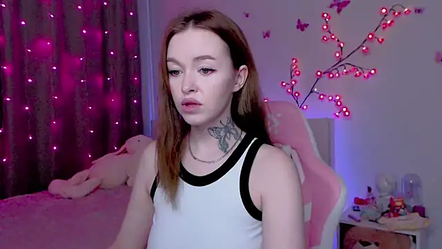 Snapshot of Naughty_Mable chatting on 10/02/25, 12:14 Naughty Mable online show from 10/02/25, 12:14