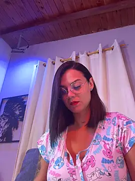 Abril jones10 online show from 11/12/25, 06:39