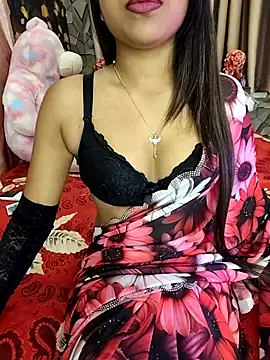 Little  Lia online show from 12/03/25, 12:59