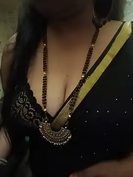Snapshot of Soniya_444 chatting on 06/07/26, 06:46 Soniya 444 online show from 06/07/26, 06:46