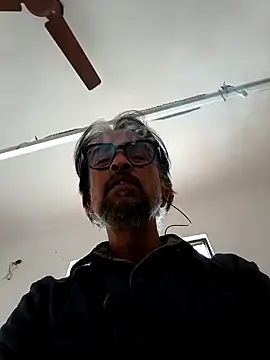 KumarSilencesex21 online show from 12/17/25, 09:14