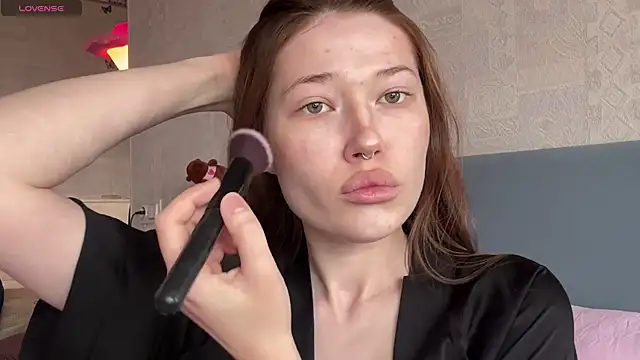 eva varnerr online show from 04/13/26, 10:30