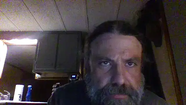 Snapshot of zaneporter46 chatting on 10/19/25, 02:14 zaneporter46 online show from 10/19/25, 02:14