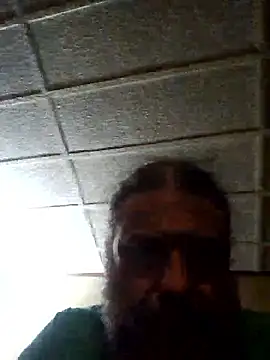 Snapshot of zaneporter46 chatting on 09/23/25, 03:57 zaneporter46 online show from 09/23/25, 03:57