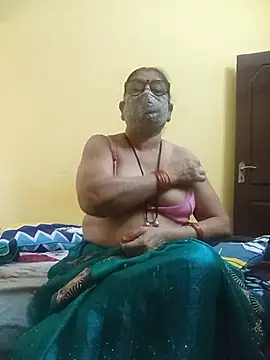 Snapshot of sivani_asha chatting on 07/19/26, 06:44 sivani asha online show from 07/19/26, 06:44