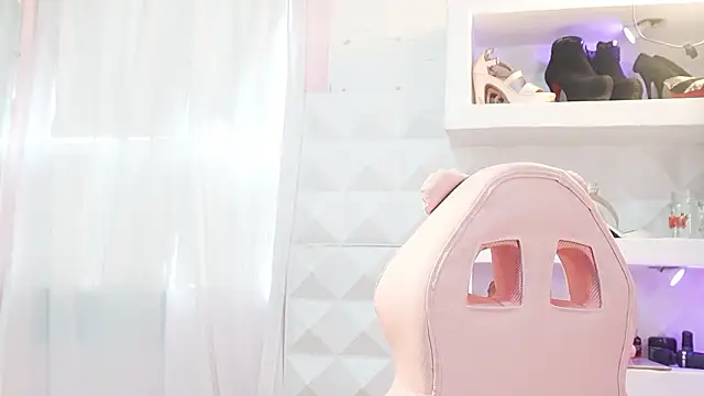 Mara-Bella online show from 03/17/26, 09:07